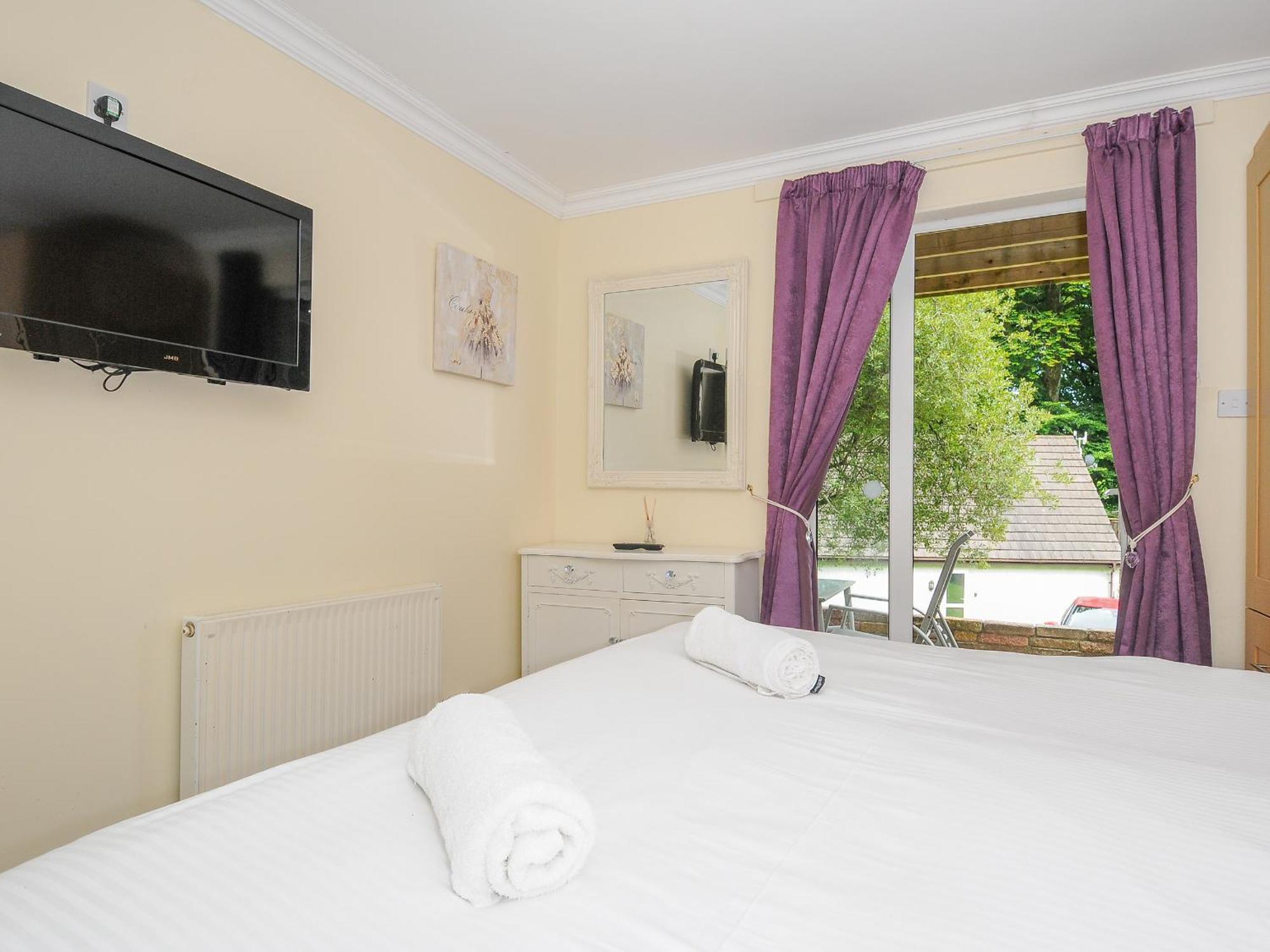 Dart Lodge Callington Екстериор снимка